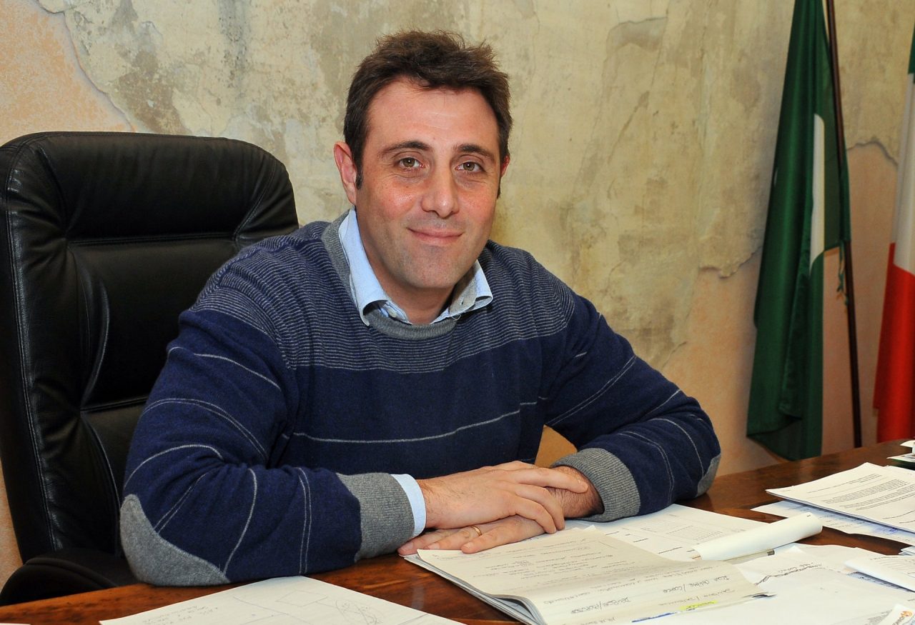 Coronavirus: “Pronti a dividere il paese in zone e giorni per fare la spesa”