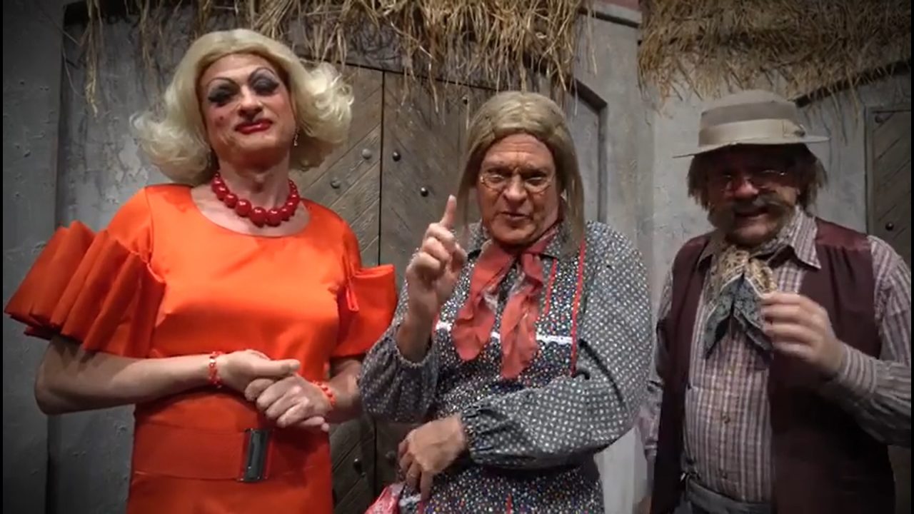 I Legnanesi: “Aiutiamo anziani e malati”