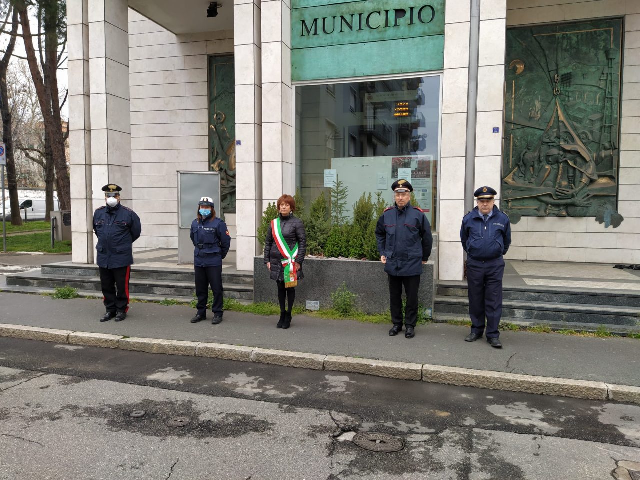 Coronavirus, anche a San Vittore Olona il minuto di silenzio