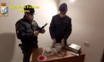 Scappa all'alt della Finanza perché con oltre un chilo di droga: arrestato 60enne VIDEO