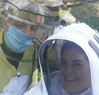 Apicoltore perde tutto nell’incendio: “Speravo in sostegno maggiore, chi può mi aiuti”