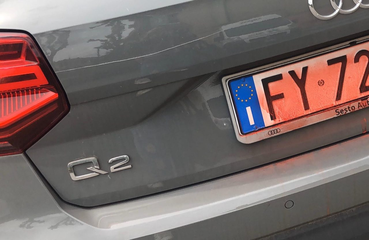 Danneggiata l’auto del sindaco di Bareggio