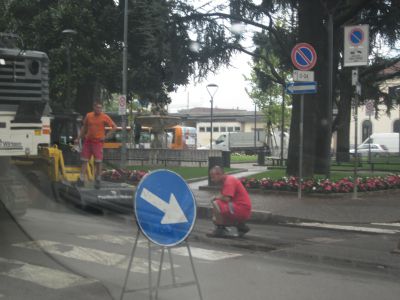 Rho: Arriva la primavera iniziano i lavori sulle strade