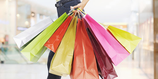 Saldi estivi 2020 anticipati: ecco quando iniziano gli sconti