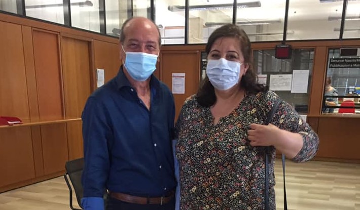 Sopravvisse all’incendio all’ex Cantoni, ora è cittadina italiana