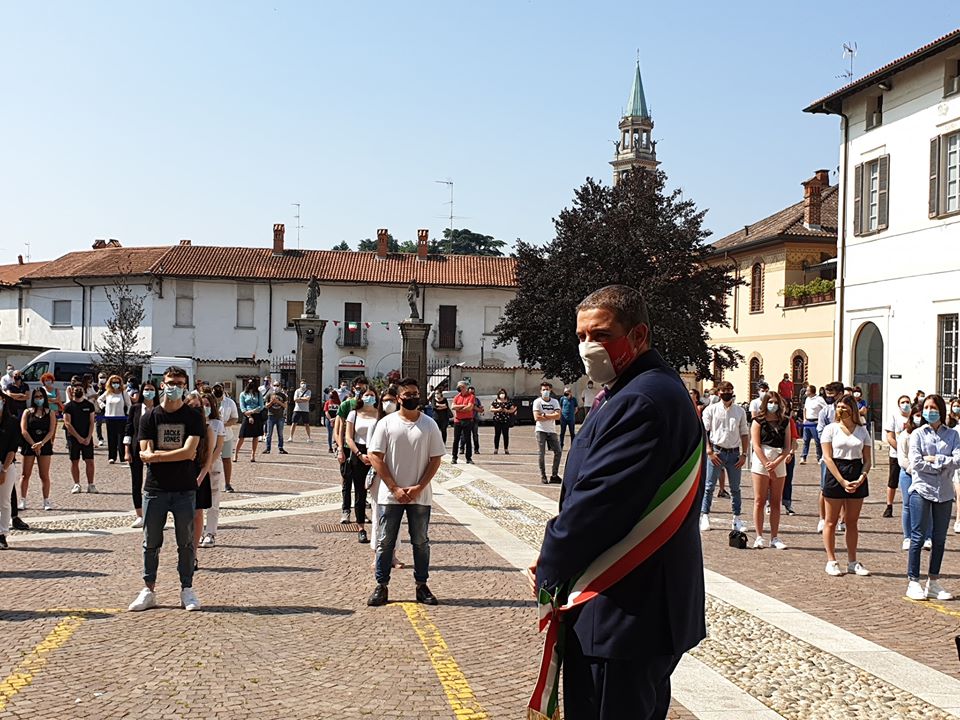Consegnate le Costituzioni ai 18enni