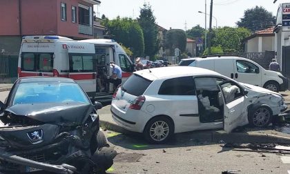 Incidente stradale: coinvolta anche una bambina FOTO