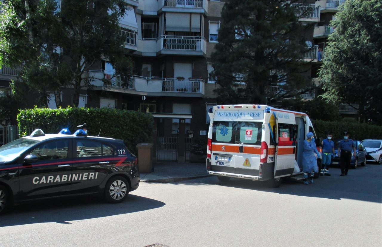 Anziana investita in via Varese