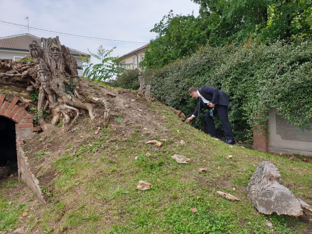 Castano Primo, vandalizzata la Ghiacciaia