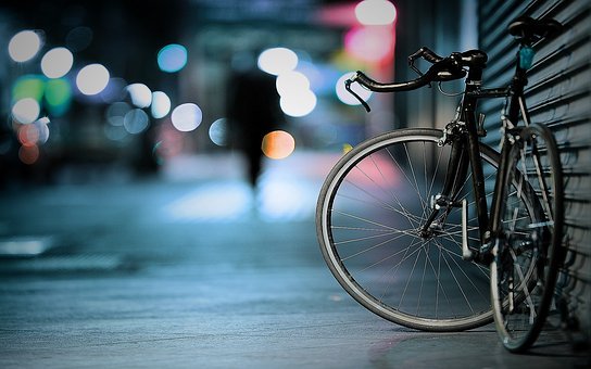 Trenord vieta di portare biciclette in carrozza