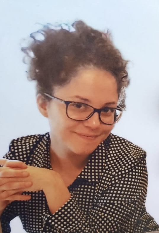 Un applauso per l’addio a Giulia, vittima di un incidente in autostrada