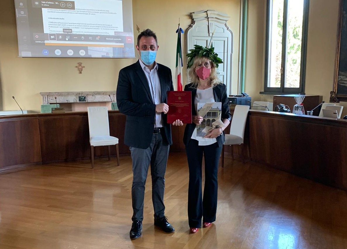 Chiara si laurea in Villa Rusconi