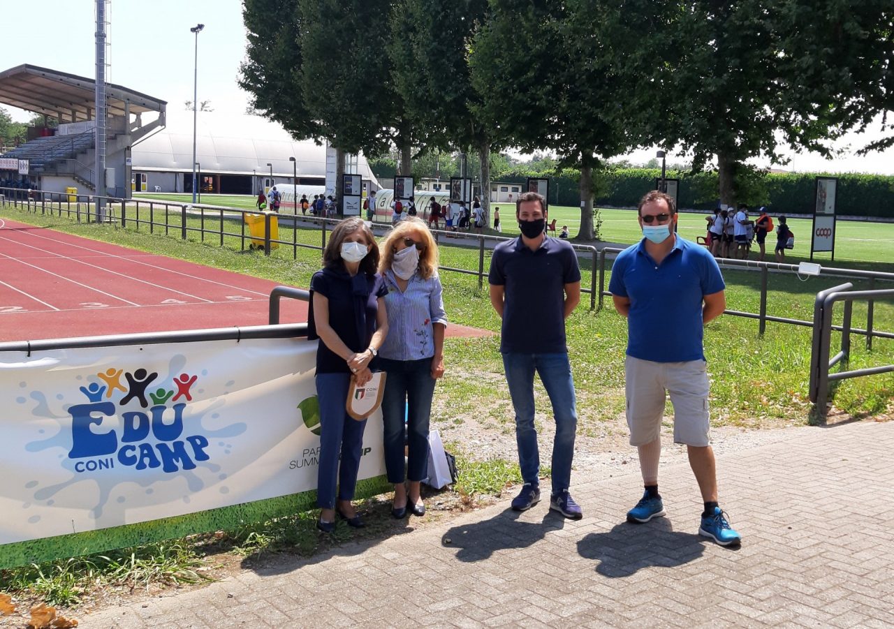 Il Coni in visita al camp estivo Rugby Parabiago
