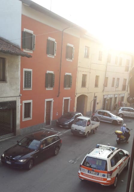 Cuggiono: Esce dalla tabaccheria e viene investito