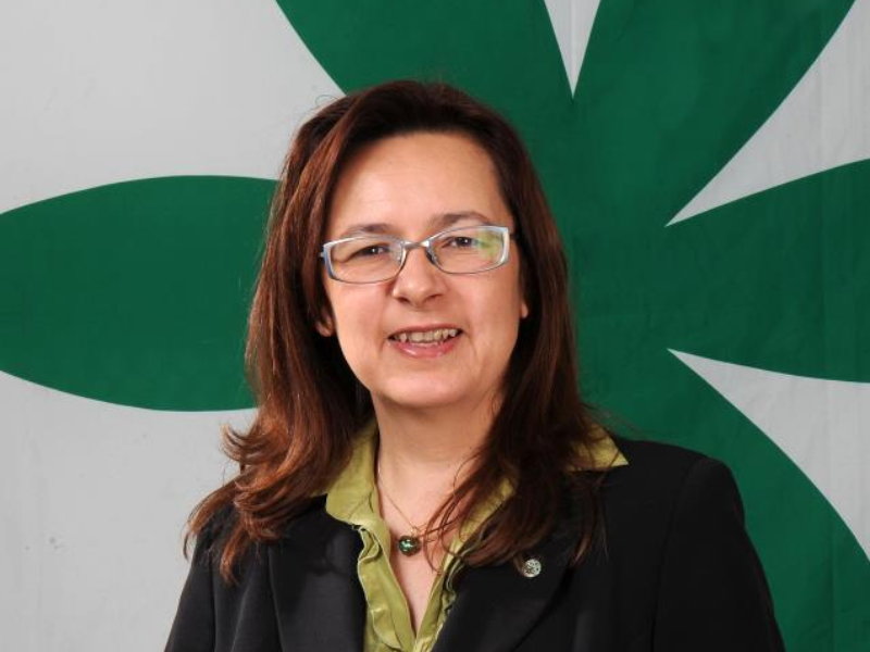 La Lega candida a sindaco Elena Lovati