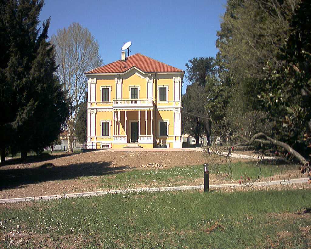 “Notti d’estate a Villa Adele 2020”: cinema, musica e teatro nel parco della biblioteca