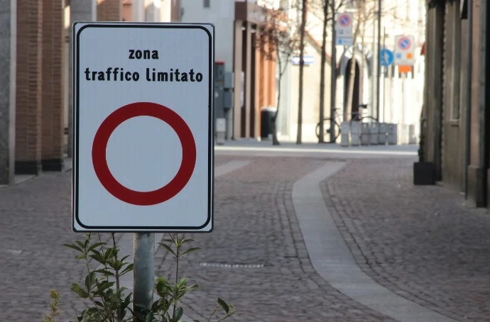 Cusago, il sindaco pensa a una Ztl anti-schiamazzi