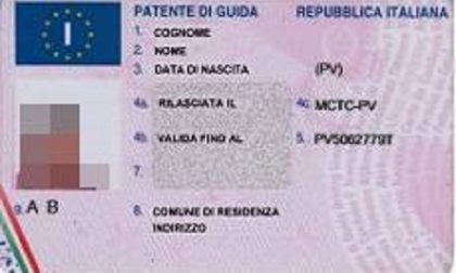 Corbetta, fermato automobilista con patente falsa
