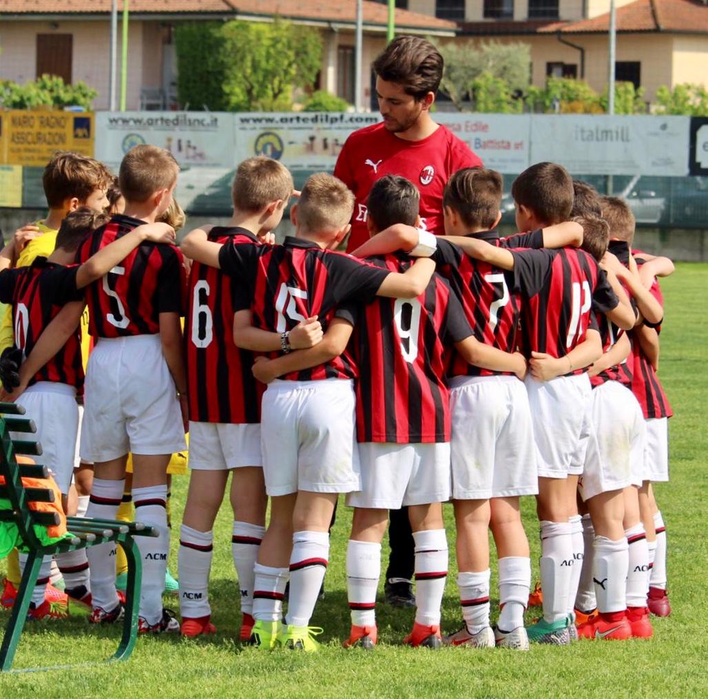 Dai campi dell’Usob a quelli del Milan