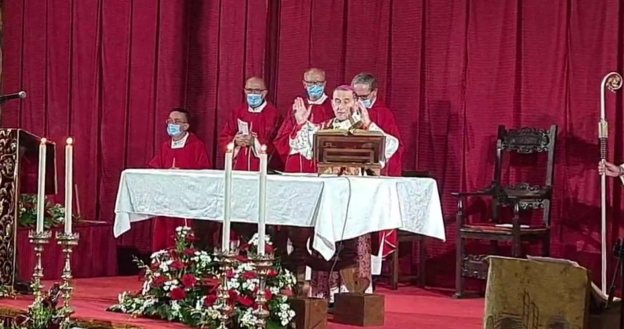 L’Arcivescovo Mario Delpini ospite illustre alla prima festa della Comunità pastorale del S.Crocefisso FOTO