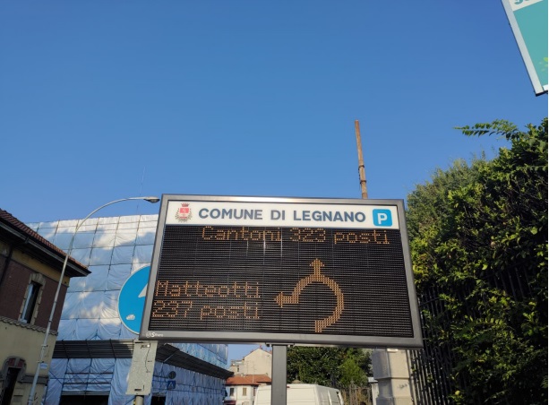 Parcheggi a pagamento: arrivano i pannelli intelligenti