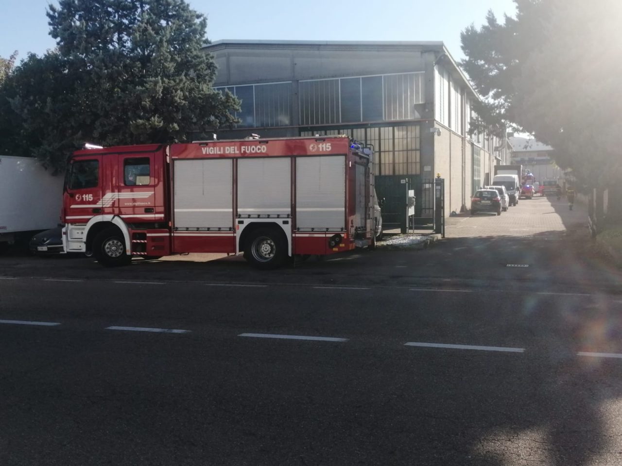 Infortunio sul lavoro: cade lucernario e ferisce un operaio