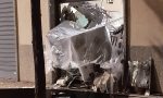 Boato nella notte: malviventi hanno fatto esplodere il bancomat di Vanzaghello FOTO