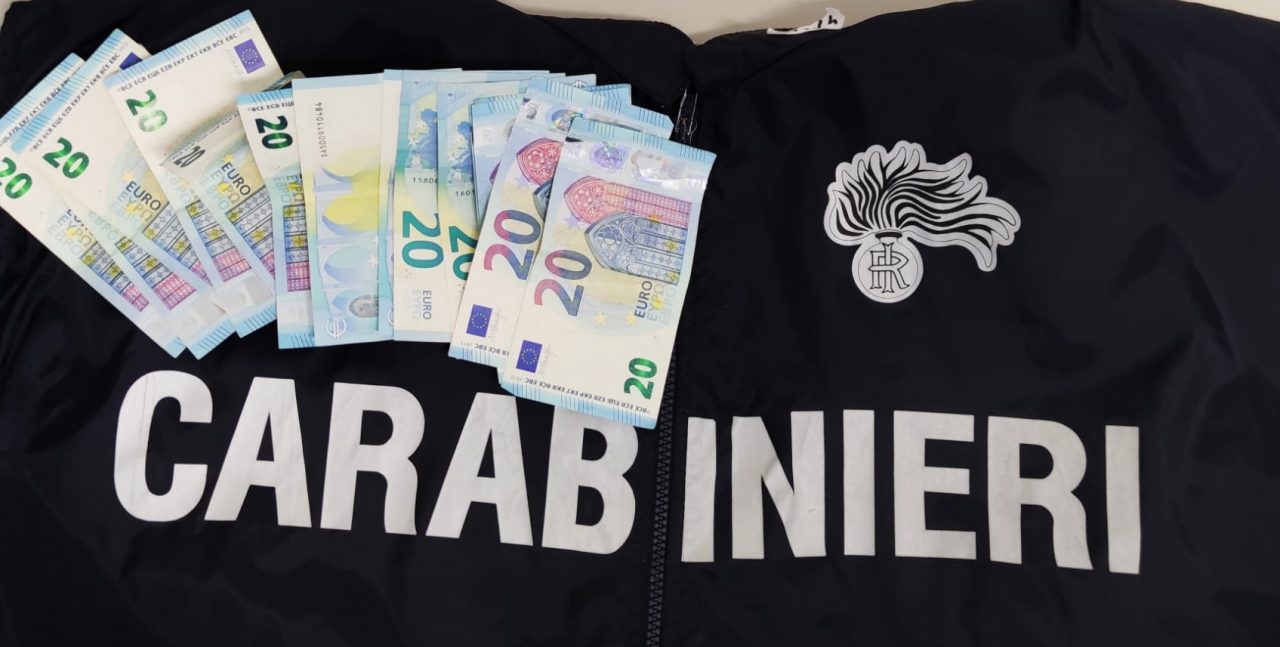 Si fingono tecnici della caldaia e truffano un uomo per 300 euro