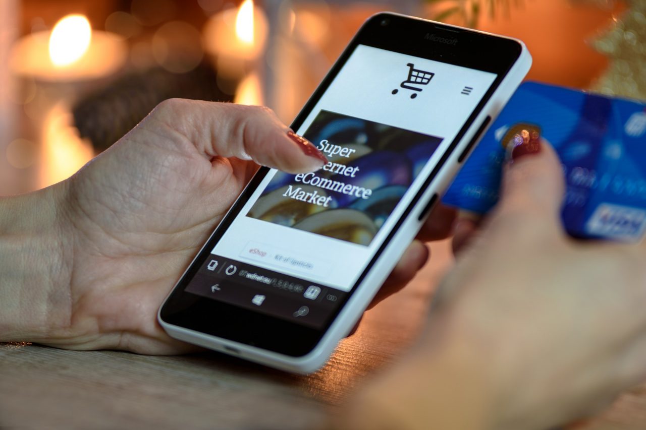 La stampa oggi è a portata di smartphone, di qualità e fa risparmiare