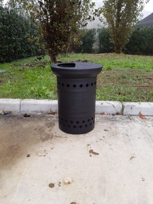 45 nuovi cestini per i parchi bollatesi