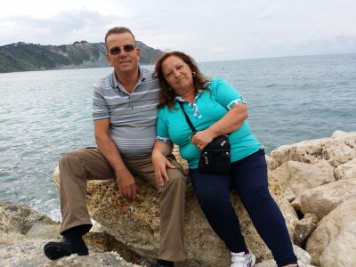 Si ammala assieme al marito e finisce intubata: «Al mio risveglio, il Covid se l’era portato via…»