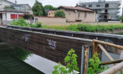 Chiusura del traffico ciclopedonale lungo le passerelle sul Villoresi
