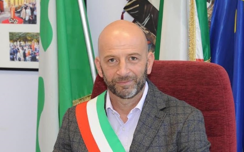 L’ex sindaco abbandona la politica: “Mi sento tradito e sono deluso”