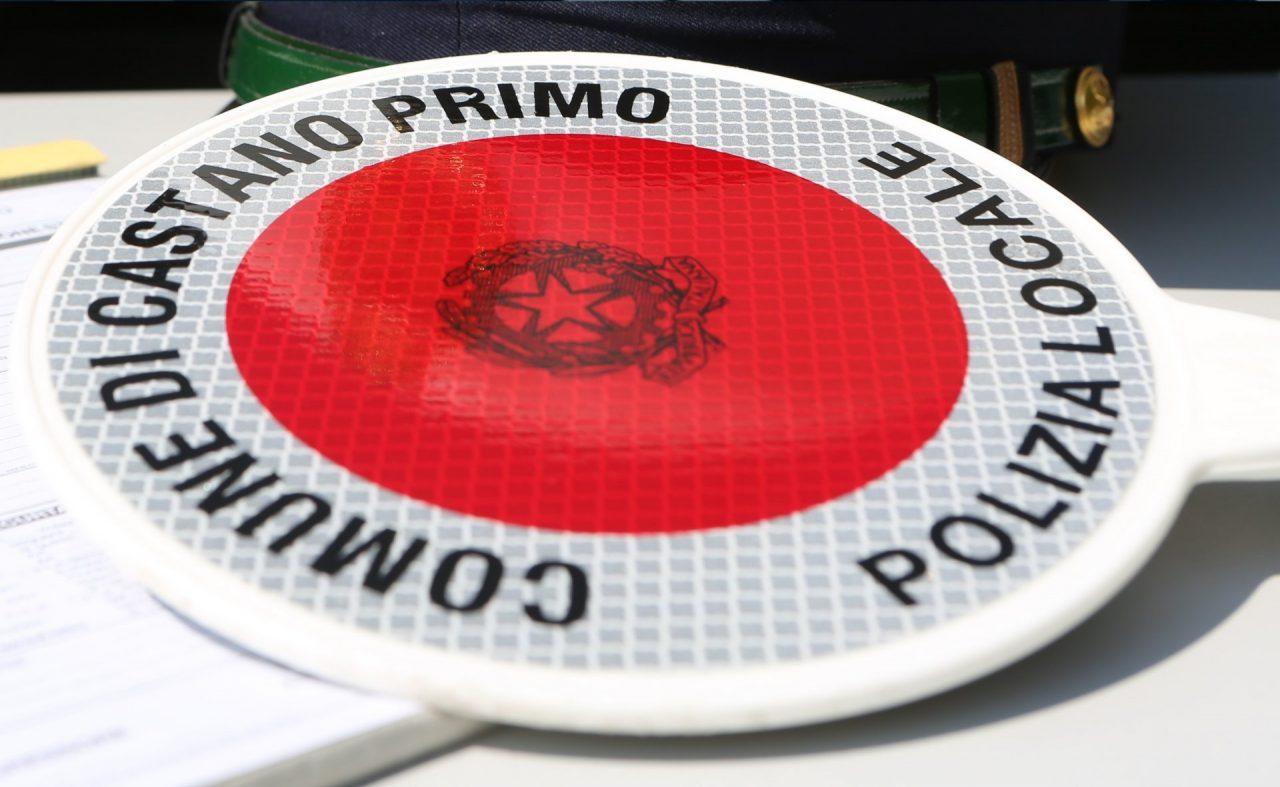 Veicolo intestato ad una “testa di legno” sequestrato a Castano Primo