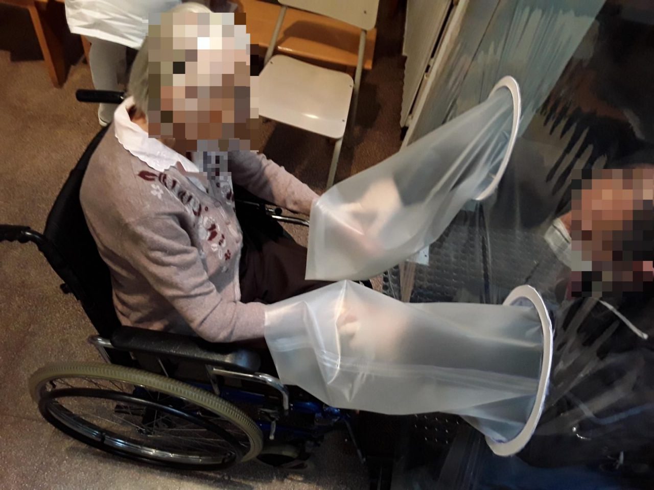 Alla Rsa Gallazzi-Vismara la stanza degli abbracci per gli ospiti FOTO