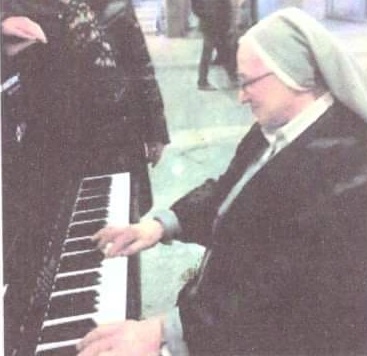 Addio a suor Donata Veronesi, maestra e appassionata di pianoforte