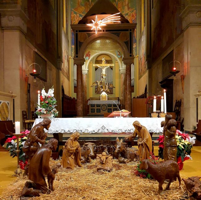 rescaldina altare presepe chiesa parrocchiale