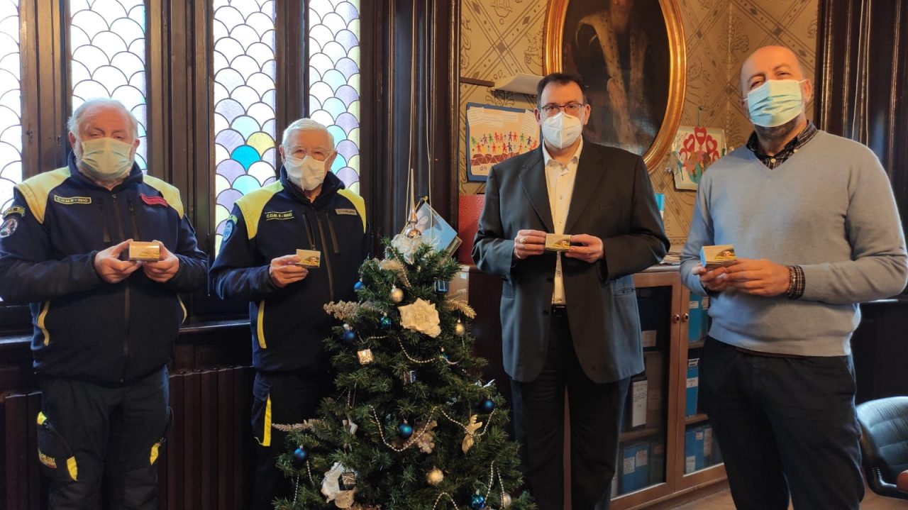 Saturimetri per i medici e un nuovo mezzo per la Protezione Civile grazie ai “Progetti del cuore”