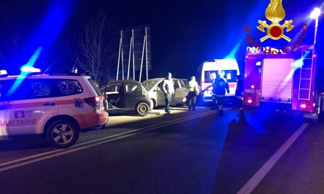 Incidente tra due veicoli: grave un giovane di Rho