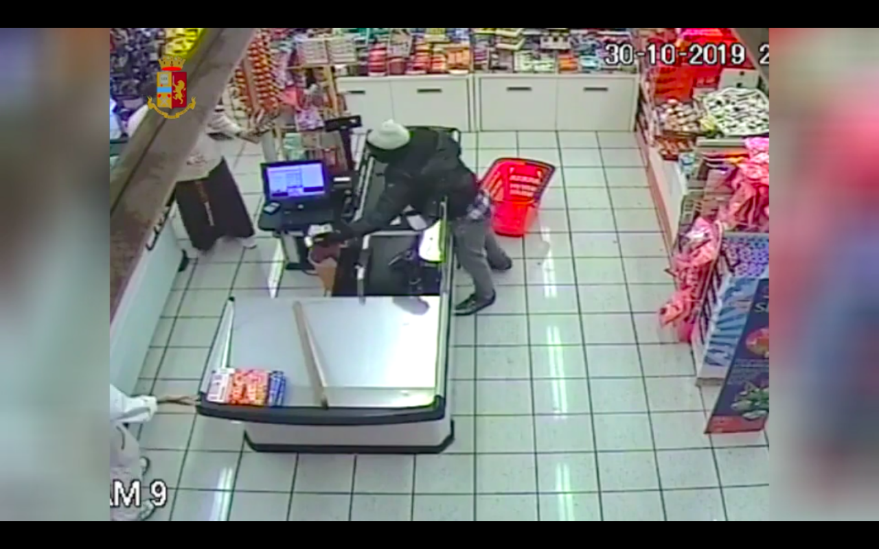 Affidato in prova ai servizi sociali per tre rapine: arrestato per altre 6 commesse in un mese