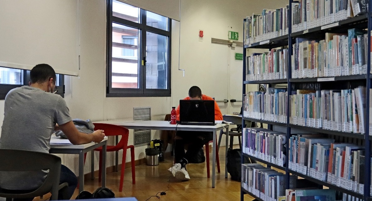Scuola, gli psicologi: “Così il Covid ha inciso sul benessere dei ragazzi”