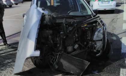 Incidente tra due auto, paura sul Sempione