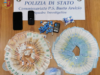 Arrestato pusher, nella sua abitazione oltre 60 dosi di cocaina
