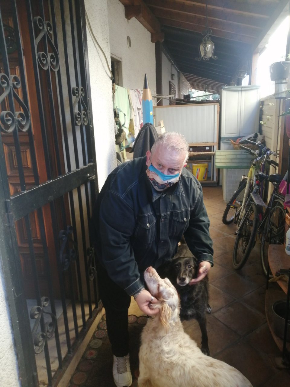 Mortale sulla a14: “Dovevo esserci anch’io sul furgone con la mia Betty e i cani”