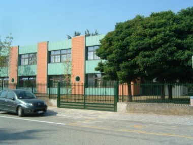 Guasto alla caldaia, scuola chiusa temporaneamente