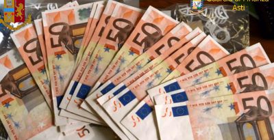 Promette investimenti facili e scappa con 50mila euro di due pensionati