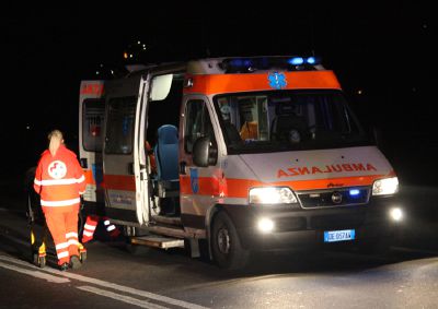 Incidente notturno in bici per un 55enne