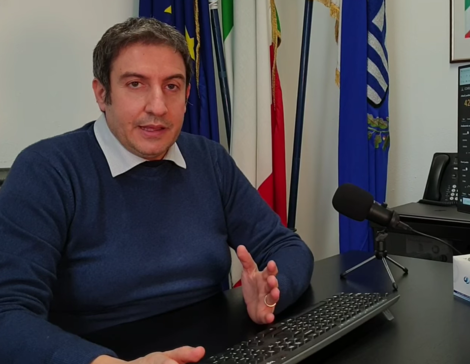 Ritardo vaccini, “si coinvolgano i Comuni”