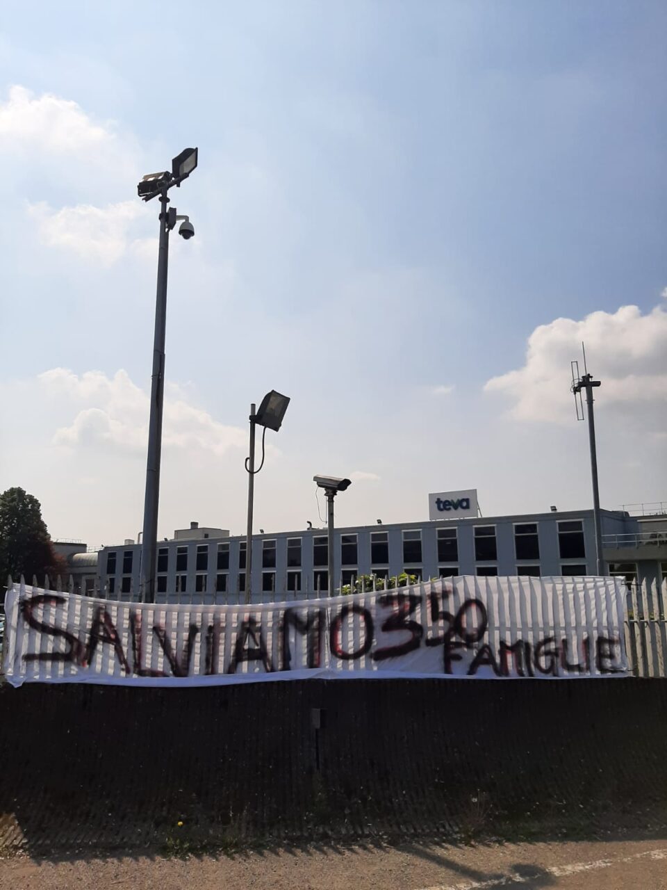 Teva: 300 dipendenti rischiano il posto