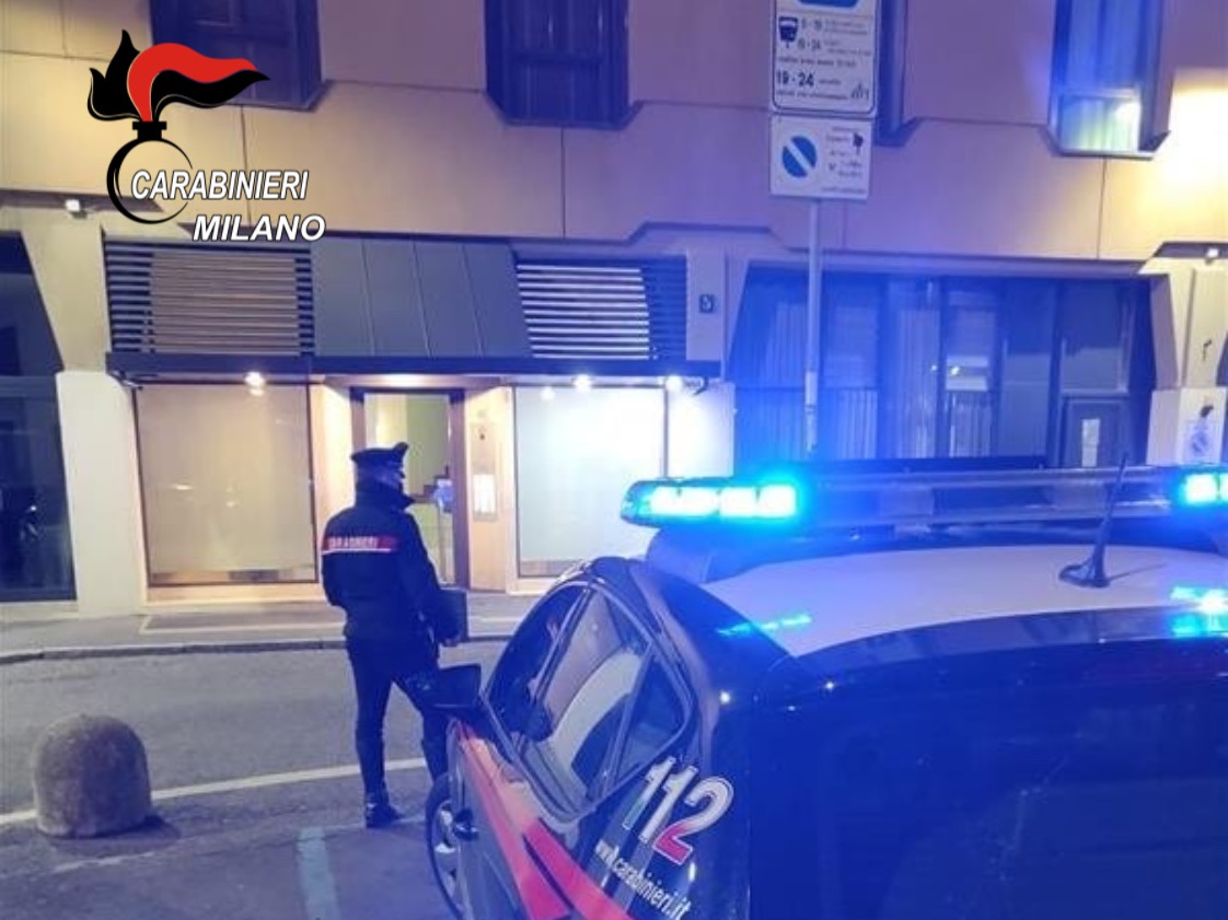Festa notturna nel B&B di lusso: 14 studenti sanzionati